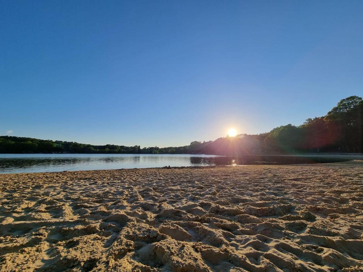 La Tiny Proche Lac Et Foret Sille-le-Guillaume Экстерьер фото